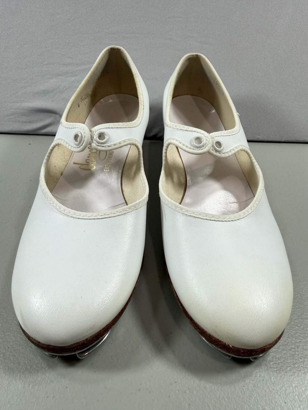 Dance Fashions White Leather Mary Jane Tap Shoes Women's Size 6 M Staccato Taps